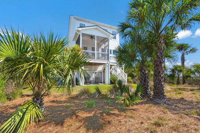 935 Governors Cay Circle, Charleston, SC 29492