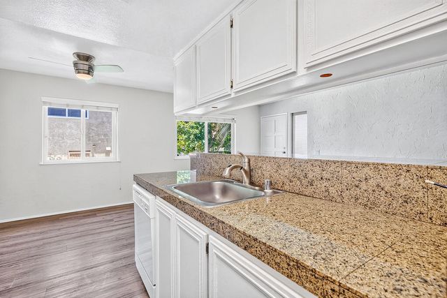 72603 Edgehill Drive 2, Palm Desert, CA 92260