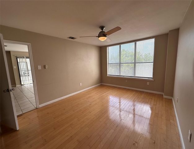 2409 Leon ST 205, Austin, TX 78705