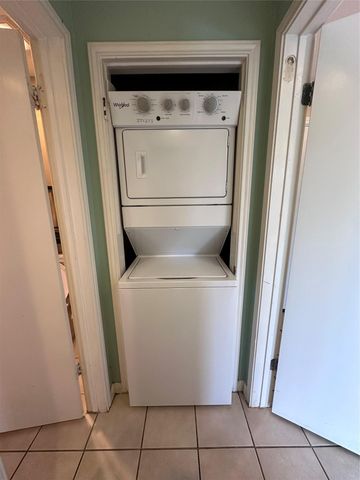 2409 Leon ST 205, Austin, TX 78705