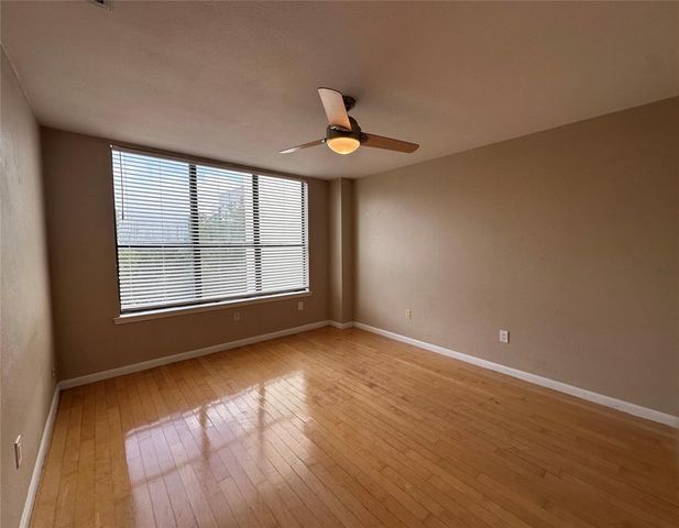 2409 Leon ST 205, Austin, TX 78705