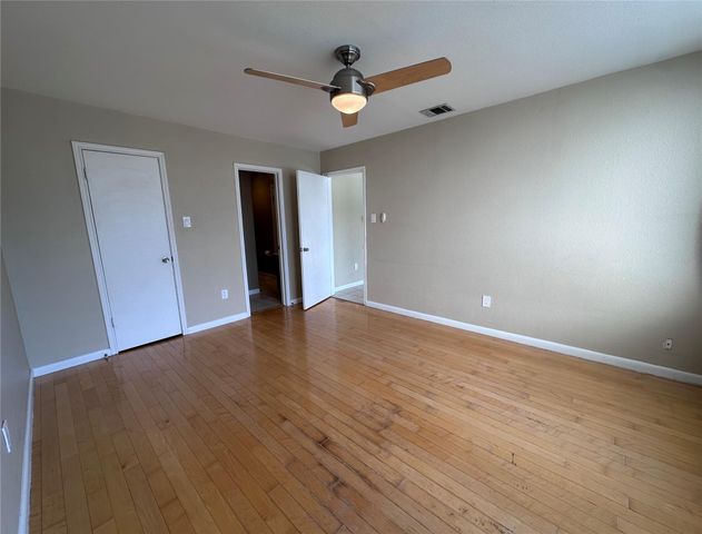 2409 Leon ST 205, Austin, TX 78705