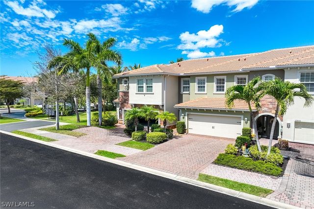 10804 Alvara Point DR, Bonita Springs, FL 34135