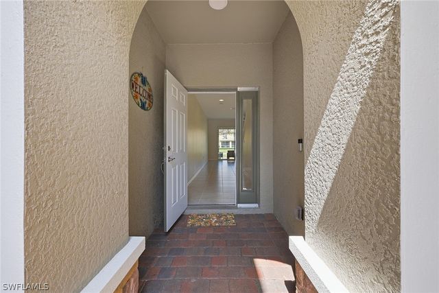 10804 Alvara Point DR, Bonita Springs, FL 34135