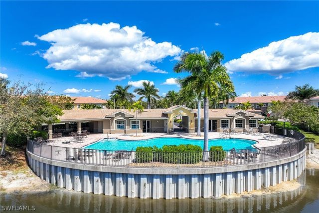 10804 Alvara Point DR, Bonita Springs, FL 34135