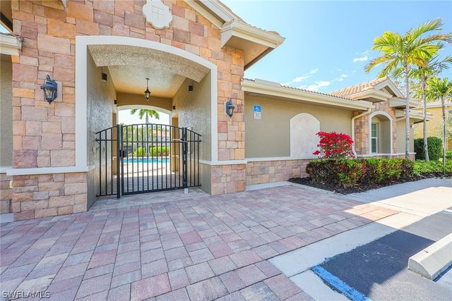 10804 Alvara Point DR, Bonita Springs, FL 34135