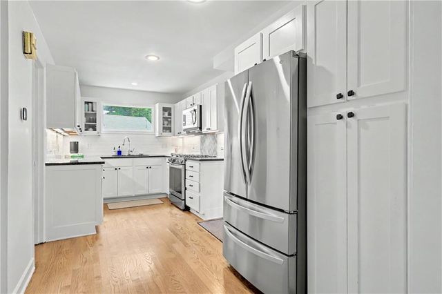 2790 Ridgemore Road NW, Atlanta, GA 30318