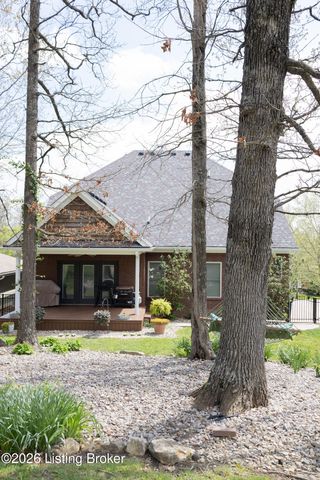 1004 Artisan Pkwy, La Grange, KY 40031