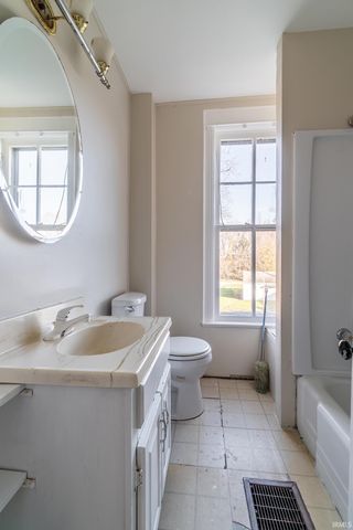 627 Main Street, New Haven, IN 46774