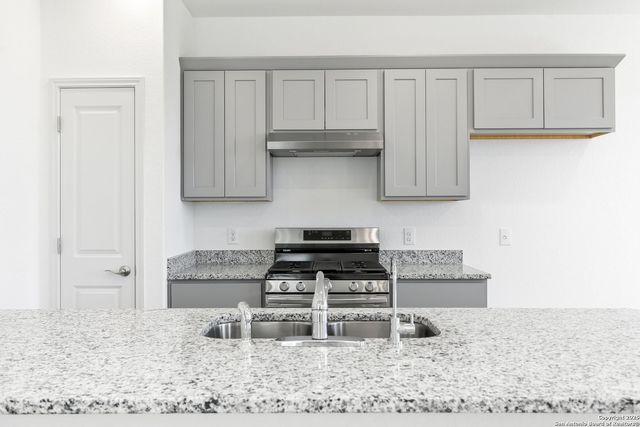 3606 Palmwood Terrace, San Antonio, TX 78222