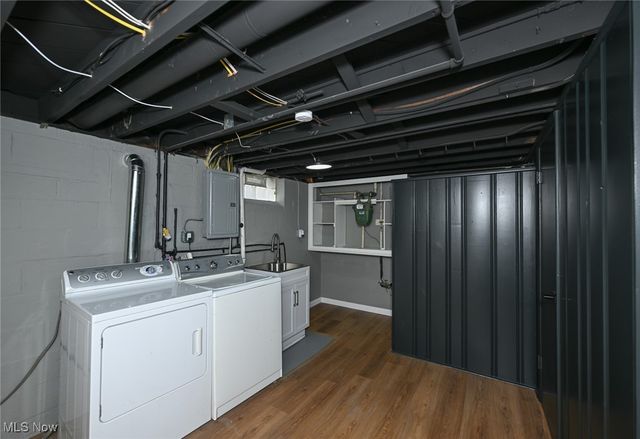 11609 Lawndale Drive, Parma Heights, OH 44130