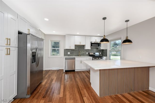 11609 Lawndale Drive, Parma Heights, OH 44130