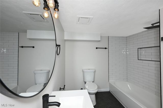 11609 Lawndale Drive, Parma Heights, OH 44130