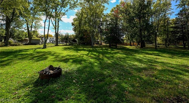 11609 Lawndale Drive, Parma Heights, OH 44130