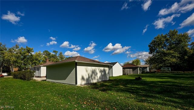 11609 Lawndale Drive, Parma Heights, OH 44130