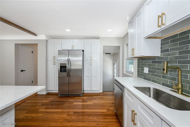 11609 Lawndale Drive, Parma Heights, OH 44130