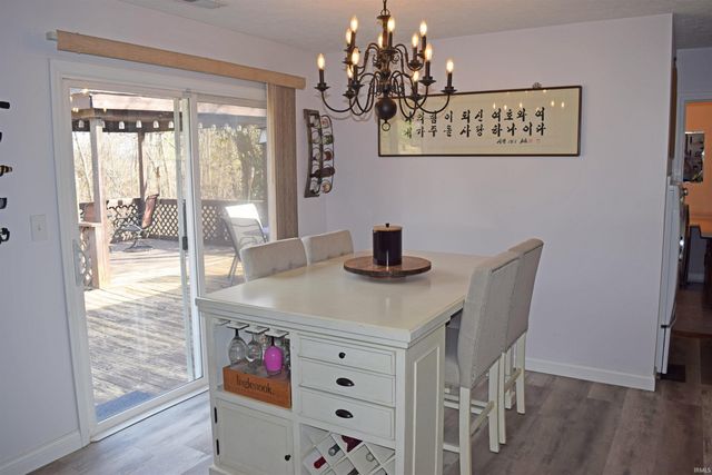 7481 Old Boonville Highway, Evansville, IN 47715