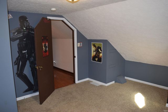 7481 Old Boonville Highway, Evansville, IN 47715