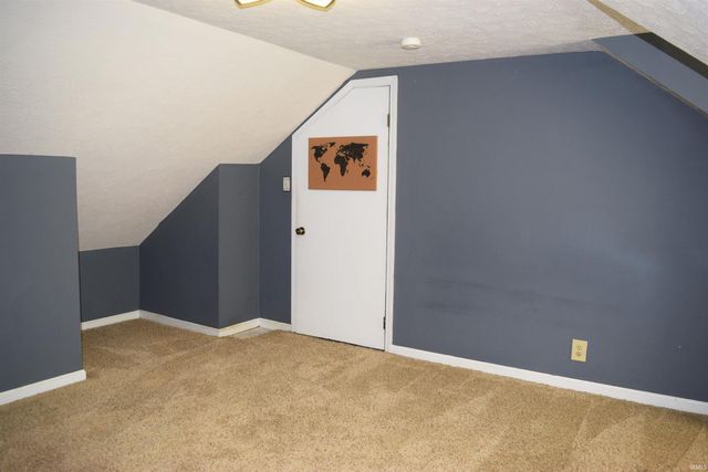 7481 Old Boonville Highway, Evansville, IN 47715