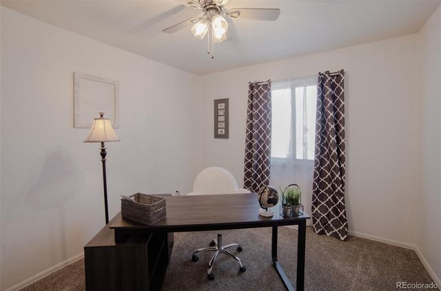 917 S Sterling Lane, Pueblo, CO 81007