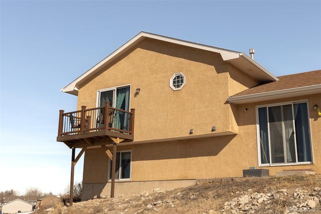 917 S Sterling Lane, Pueblo, CO 81007