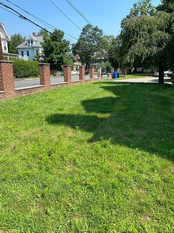 16 Central 16, Newton, MA 02460