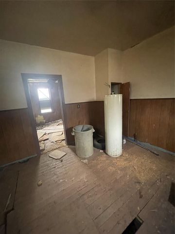 718 N Admire Avenue, El Reno, OK 73036