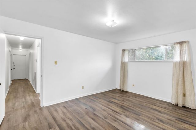 6302 Autumn Arbor Drive, Houston, TX 77092