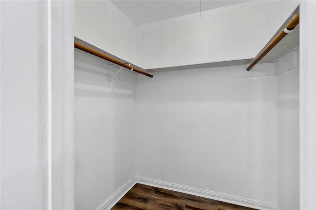 6302 Autumn Arbor Drive, Houston, TX 77092