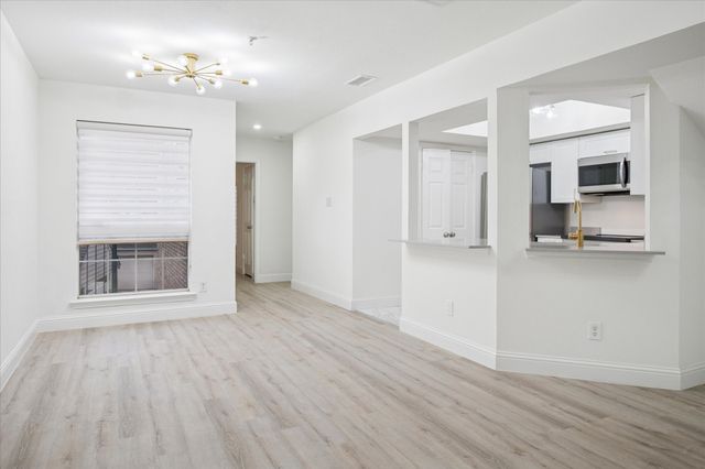 5565 Preston Oaks Road 262, Dallas, TX 75254