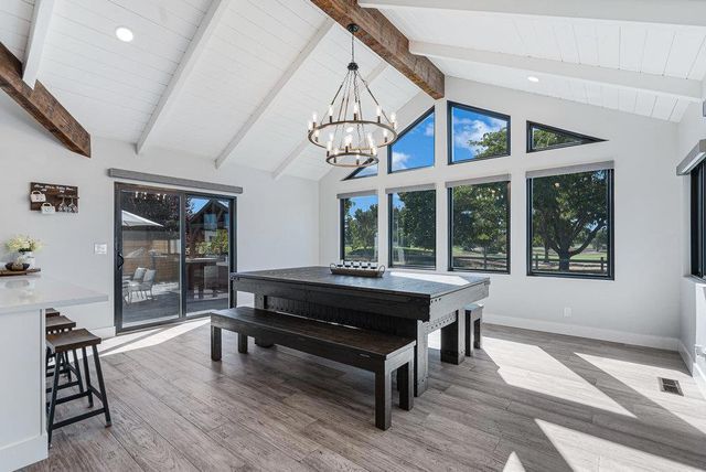 1220 S Ridgemark Drive, Hollister, CA 95023