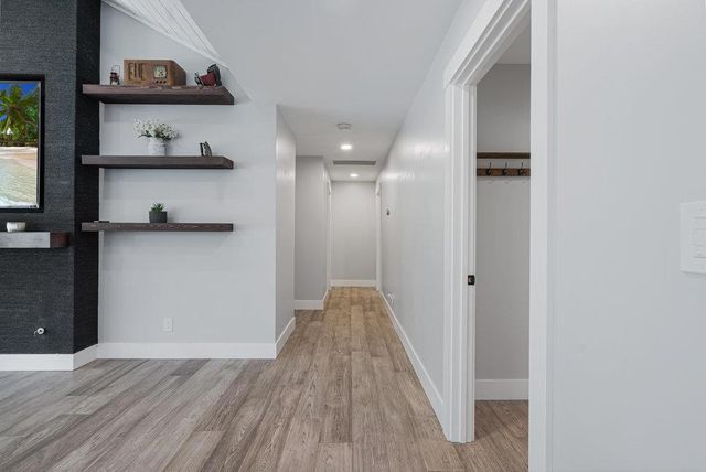 1220 S Ridgemark Drive, Hollister, CA 95023