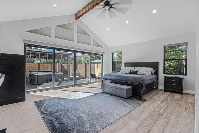 1220 S Ridgemark Drive, Hollister, CA 95023