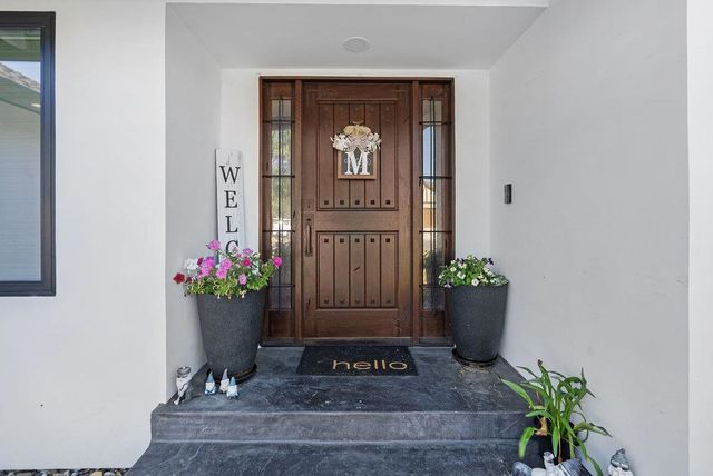 1220 S Ridgemark Drive, Hollister, CA 95023