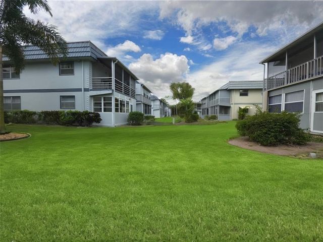 491 Brittany K, Delray Beach, FL 33446