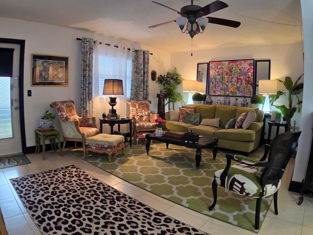 491 Brittany K, Delray Beach, FL 33446