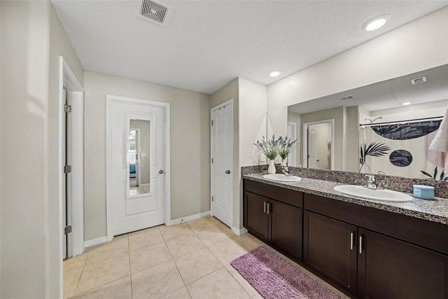 13003 MAJESTIC GARDEN LANE, Riverview, FL 33579
