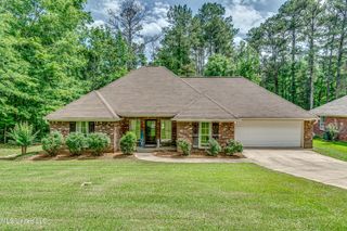 407 Pine Ridge Rd, Florence, MS 39073