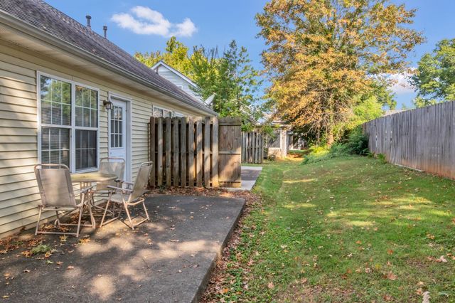 1341 Shearron Ct, Murfreesboro, TN 37130