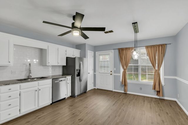 1341 Shearron Ct, Murfreesboro, TN 37130