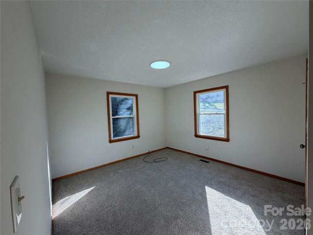 424 Holland Drive, Statesville, NC 28677