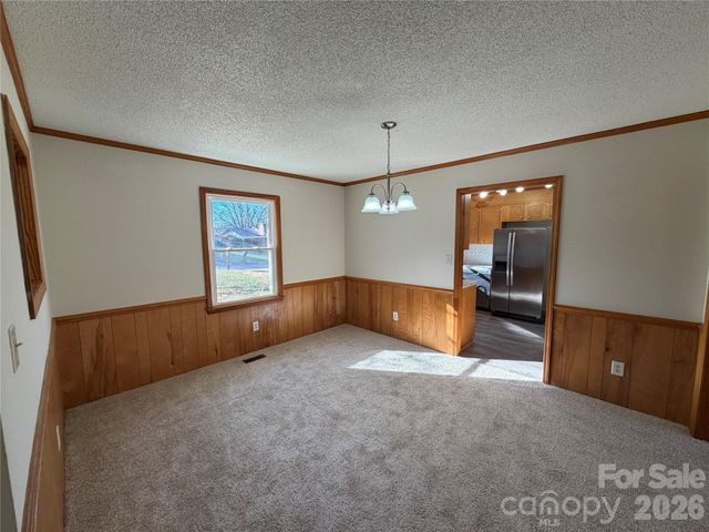 424 Holland Drive, Statesville, NC 28677