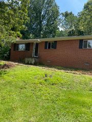1890 Plantation Drive SE, Cleveland, TN 37323