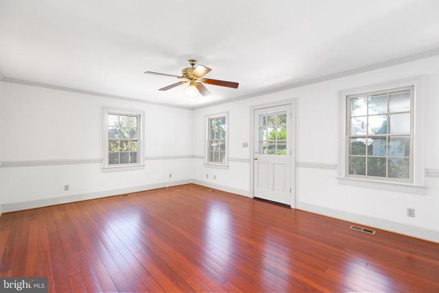 1307 CAROLINE ST, Fredericksburg, VA 22401