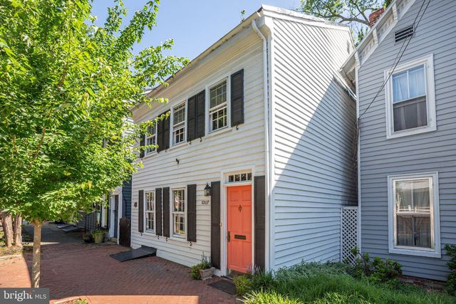 1307 CAROLINE ST, Fredericksburg, VA 22401