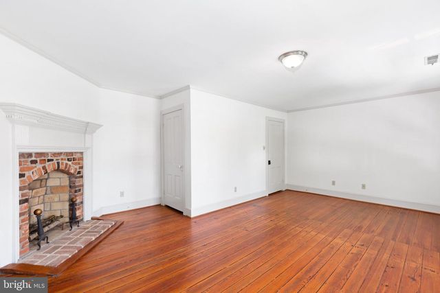 1307 CAROLINE ST, Fredericksburg, VA 22401