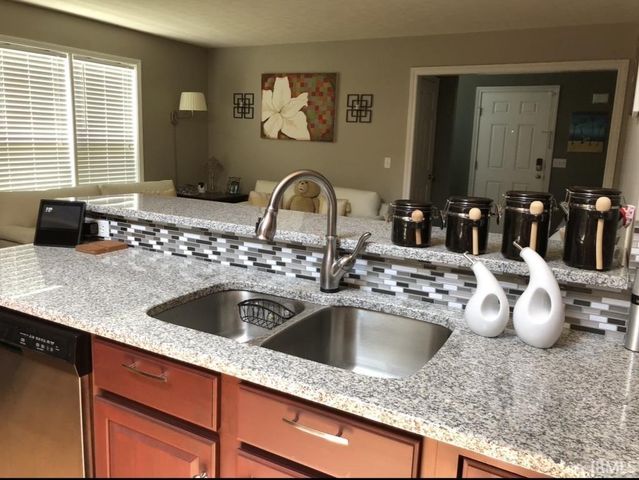 5507 Singer Court, Granger, IN 46530
