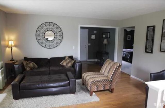 5507 Singer Court, Granger, IN 46530