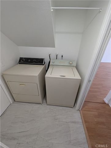 2062 Locust Court, San Bernardino, CA 92404