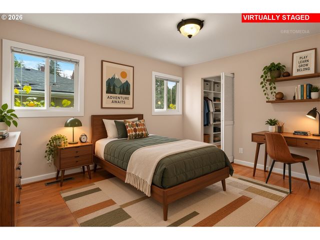 4735 SUSSEX St, West Linn, OR 97068